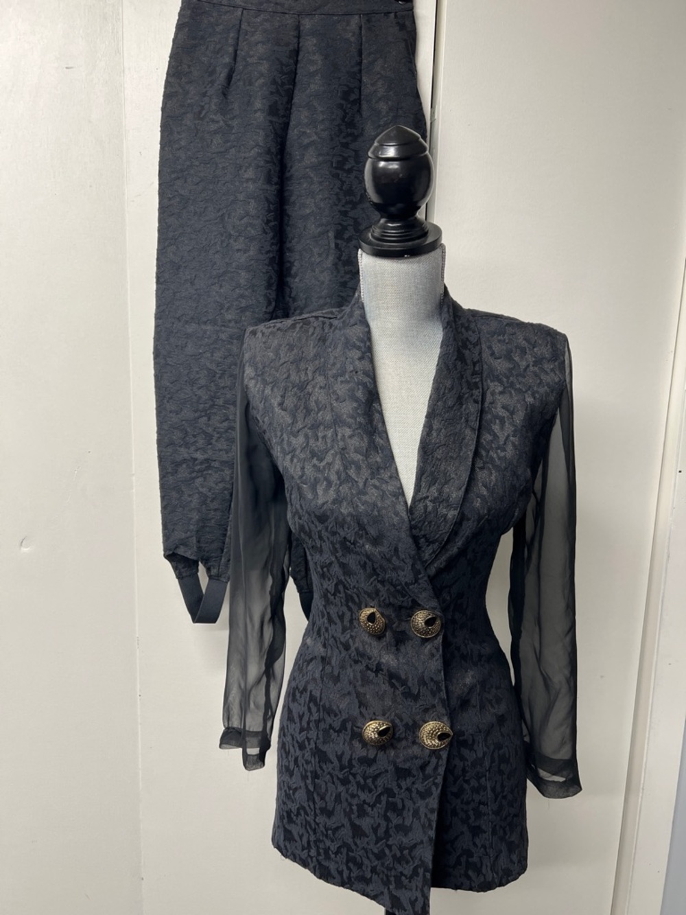 Black Textured Double-Breasted Women's Blazer Jacket and matching stretch pants